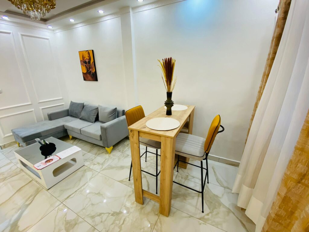 Salon studios